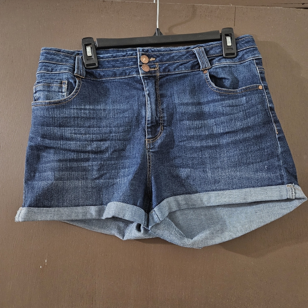 Juniors Blue Spice Denim Shorts